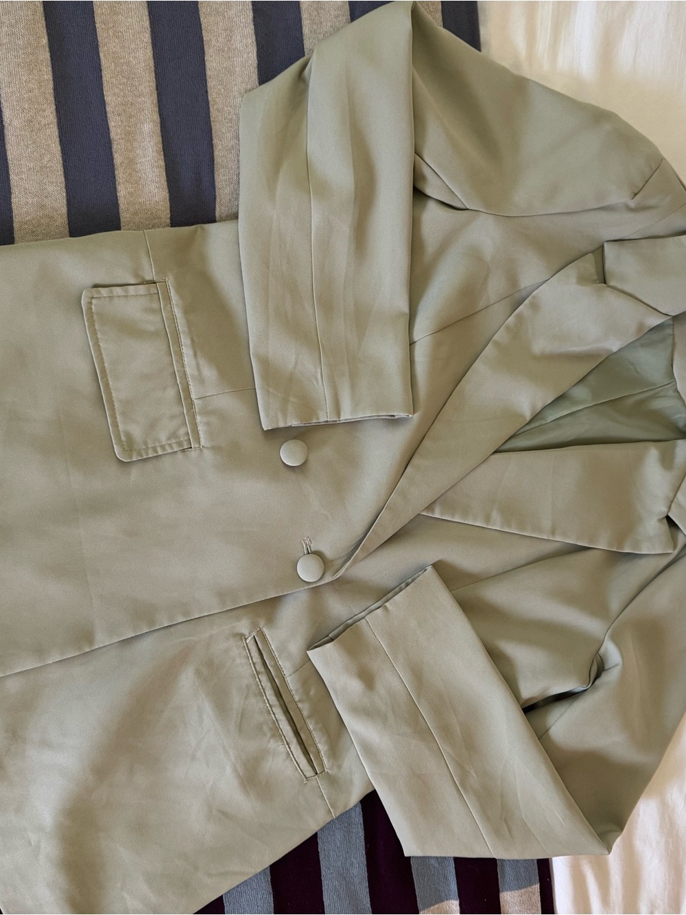 Missguided + Sage Green Double-Button Blazer